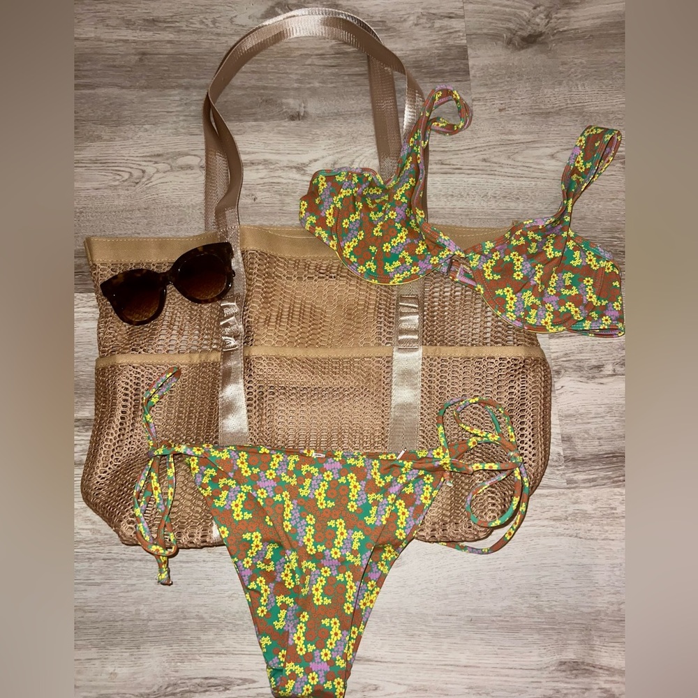 NWOT Urban Outfitters Out From Under Floral Bikini